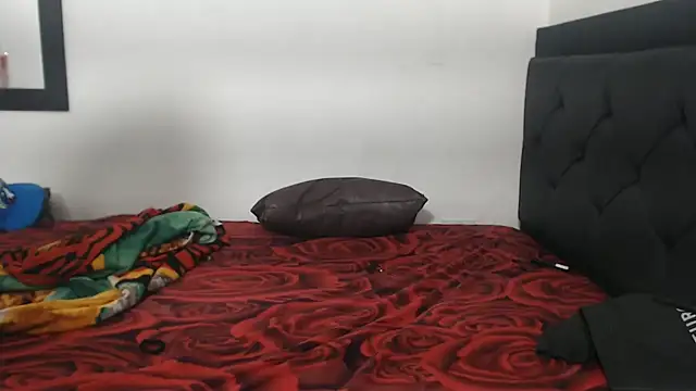 monica loveet online show from 10/11/25, 03:28