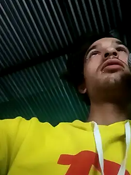 Snapshot of Couplesexa22 chatting on 11/25/25, 11:54 Couplesexa22 online show from 11/25/25, 11:54