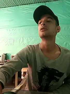 Snapshot of Couplesexa22 chatting on 11/27/25, 11:45 Couplesexa22 online show from 11/27/25, 11:45