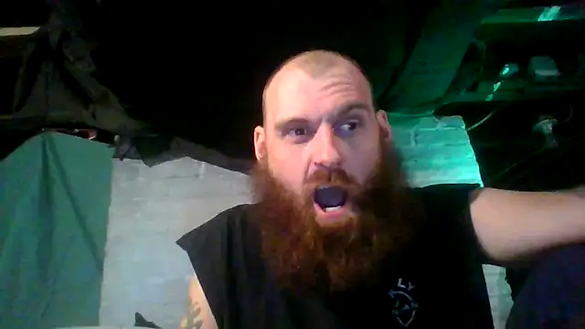 Snapshot of Cowboy815 chatting on 10/18/25, 06:48 Cowboy815 online show from 10/18/25, 06:48