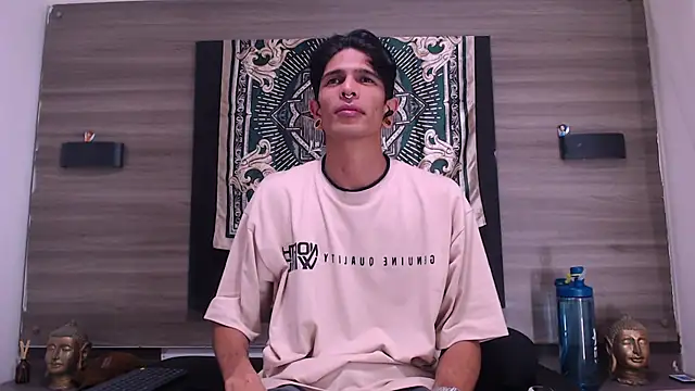 Franvill Trato online show from 01/15/26, 06:00