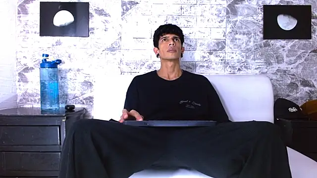 Franvill Trato online show from 02/27/26, 07:14