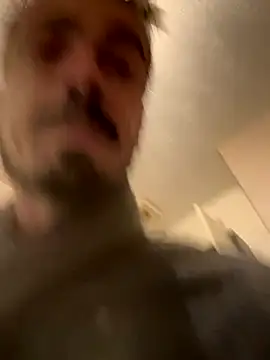 Snapshot of jaycoy22 chatting on 09/08/25, 03:55 jaycoy22 online show from 09/08/25, 03:55