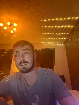 Snapshot of jaycoy22 chatting on 10/08/25, 05:43 jaycoy22 online show from 10/08/25, 05:43