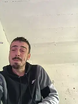 jaycoy22 online show from 04/17/26, 01:03