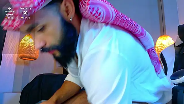 Snapshot of Thaiel_Fosteer chatting on 11/22/25, 07:07 Thaiel Fosteer online show from 11/22/25, 07:07