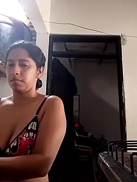 Snapshot of anitotori chatting on 09/11/25, 03:01 anitotori online show from 09/11/25, 03:01