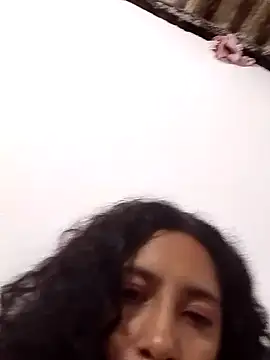 Snapshot of anitotori chatting on 10/18/25, 01:41 anitotori online show from 10/18/25, 01:41