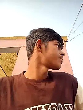 monster 33 online show from 11/05/25, 04:12