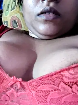 Cute-Priya2 online show from 04/22/26, 12:57