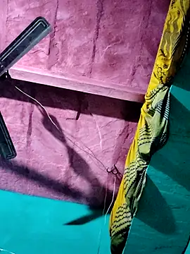 Pooja750 online show from 10/29/25, 08:32