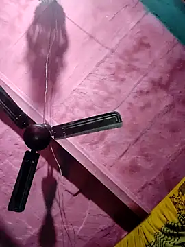 Pooja750 online show from 11/26/25, 05:47