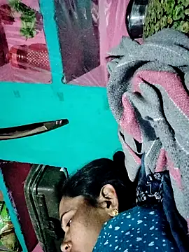 Pooja750 online show from 12/16/25, 02:11