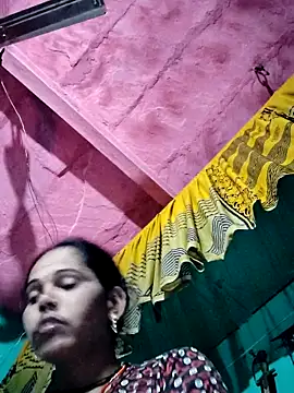 Pooja750 online show from 12/18/25, 07:31