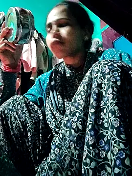 Pooja750 online show from 02/20/26, 12:51