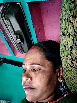 Pooja750 online show from 03/30/26, 06:25