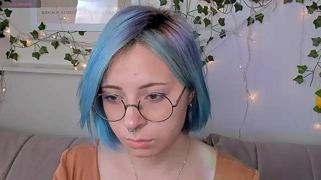 Snapshot of Penny_Stanley chatting on 09/19/25, 02:35 Penny Stanley online show from 09/19/25, 02:35