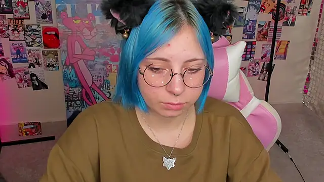 Snapshot of Penny_Stanley chatting on 09/23/25, 02:36 Penny Stanley online show from 09/23/25, 02:36