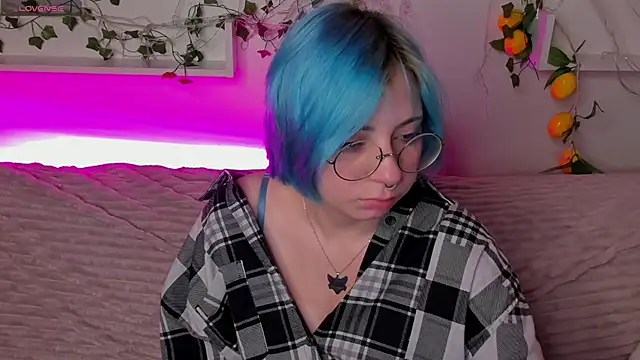 Snapshot of Penny_Stanley chatting on 09/30/25, 02:05 Penny Stanley online show from 09/30/25, 02:05