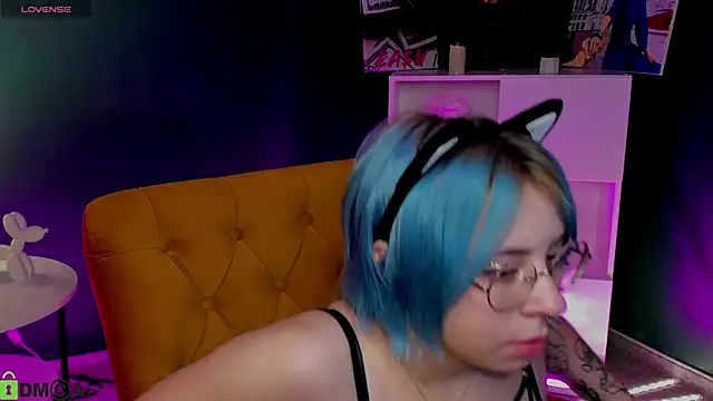 Snapshot of Penny_Stanley chatting on 10/04/25, 02:09 Penny Stanley online show from 10/04/25, 02:09