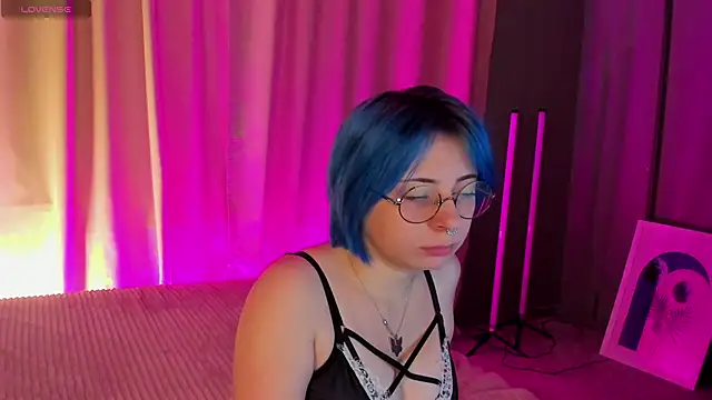 Snapshot of Penny_Stanley chatting on 10/06/25, 03:04 Penny Stanley online show from 10/06/25, 03:04