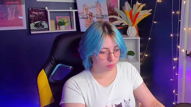 Snapshot of Penny_Stanley chatting on 10/20/25, 02:01 Penny Stanley online show from 10/20/25, 02:01