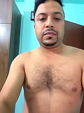 Snapshot of BindaasBong chatting on 11/04/25, 01:05 BindaasBong online show from 11/04/25, 01:05