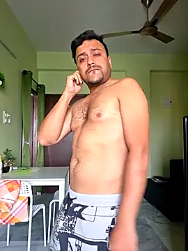 Snapshot of BindaasBong chatting on 11/07/25, 02:11 BindaasBong online show from 11/07/25, 02:11