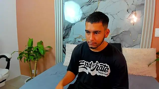  online show from 11/08/25, 11:21