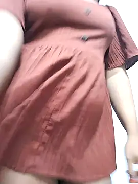 BeautyGirl sara online show from 11/10/25, 12:59