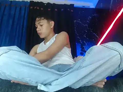 SemerHott online show from 11/28/25, 01:14