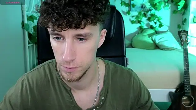 mark caron online show from 11/12/25, 08:19