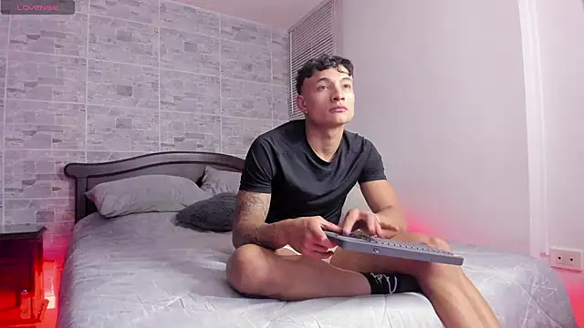 DavisFirb online show from 11/22/25, 03:05