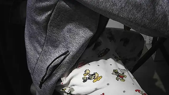 Snapshot of Pennellone98 chatting on 10/05/25, 07:45 Pennellone98 online show from 10/05/25, 07:45