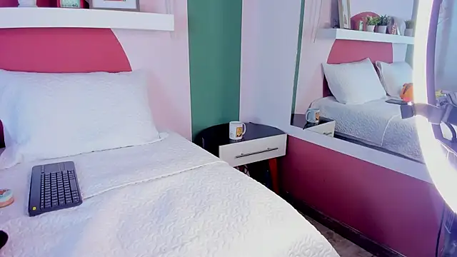 ValeryBoobs1 online show from 10/03/25, 12:46