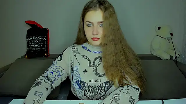 Snapshot of yourgem__ chatting on 09/11/25, 07:25 yourgem online show from 09/11/25, 07:25