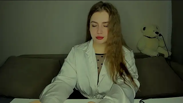 yourgem   online show from 03/18/26, 02:37