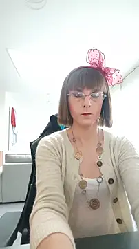 Snapshot of jenny5962 chatting on 11/13/25, 09:30 jenny5962 online show from 11/13/25, 09:30