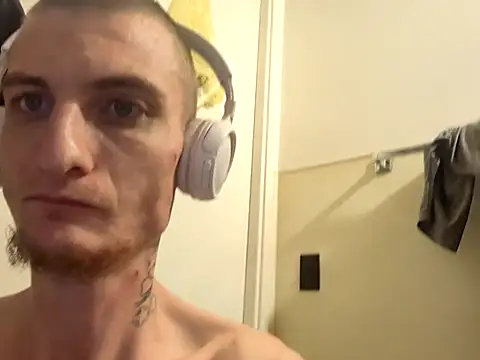 jizzyglizzy92 online show from 03/16/26, 07:45