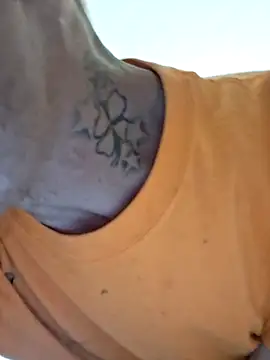 jizzyglizzy92 online show from 07/20/26, 02:37