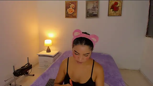 Valeri 13 online show from 10/23/25, 03:17