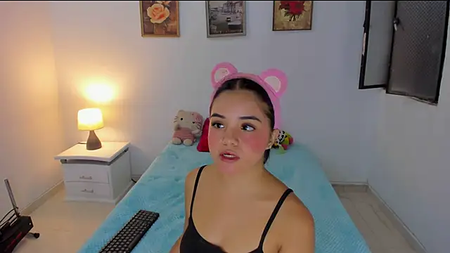 Valeri 13 online show from 10/26/25, 03:34