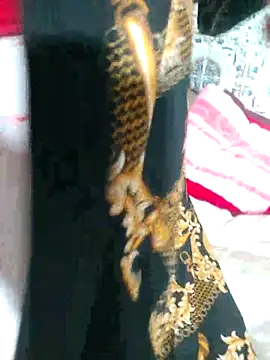 Hot-lino online show from 11/19/25, 07:36