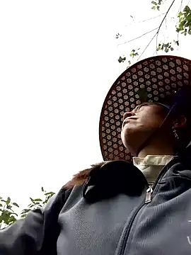 tcm-cute online show from 09/14/25, 07:29