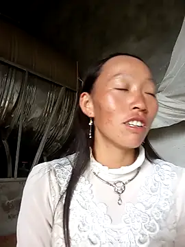 tcm-cute online show from 09/18/25, 05:42