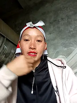 tcm-cute online show from 11/18/25, 05:34