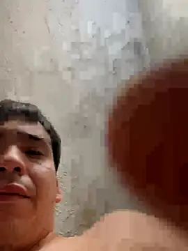 Snapshot of M1000DDddd chatting on 11/06/25, 04:08 M1000DDddd online show from 11/06/25, 04:08