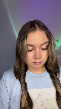 Snapshot of AnnyLopezzz_ chatting on 12/02/25, 05:46 AnnyLopezzz online show from 12/02/25, 05:46