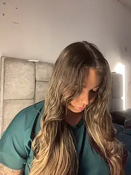 AnnyLopezzz  online show from 04/17/26, 04:26