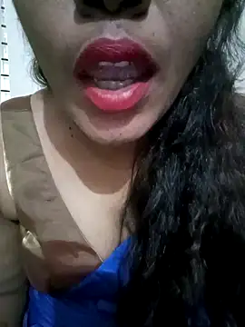 Snapshot of Spoorthi6_Kannada_Telugu chatting on 10/29/25, 02:03 Spoorthi6 Kannada Telugu online show from 10/29/25, 02:03